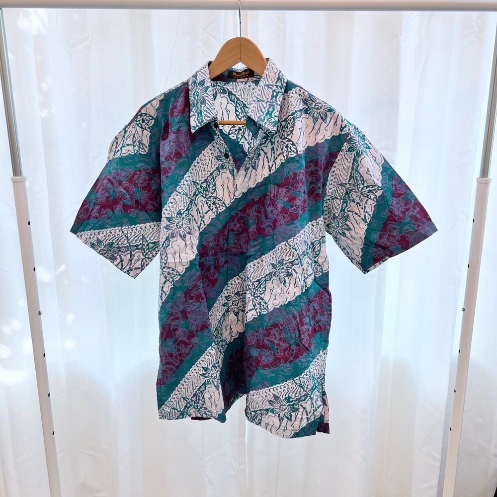 Diagonal Stripe Modern Bandana Batik Short Sleeve Button Ups Shirt